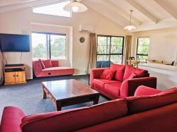 90B Marsden Point Road Ruakaka Whangarei Northland 0116 New Zealand