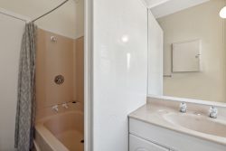 1/5 Argyle Terrace, Milford, North Shore City, Auckland, 0620, New Zealand