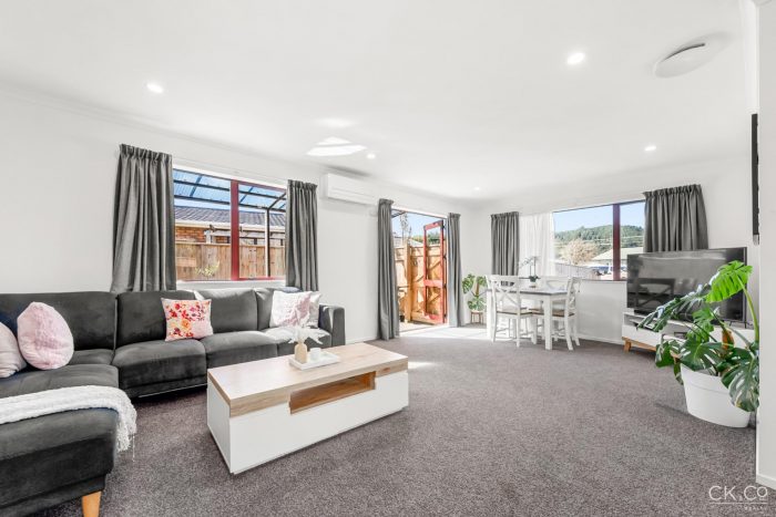 19 Phar Lap Grove, Trentham, Upper Hutt, Wellington, 5018, New Zealand