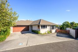 27 Johnstone Drive Fitzherbert Palmerston North Manawatu / Whanganui 4410 New Zealand