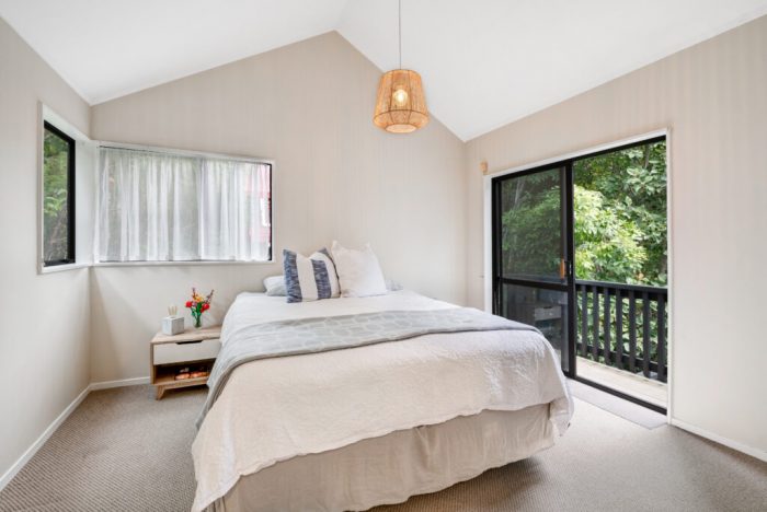 7 Emery Grove Bayview North Shore City Auckland 0629 New Zealand