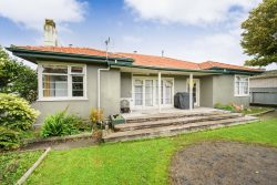 274 Albert Street Hokowhitu Palmerston North Manawatu / Whanganui 4410 New Zealand