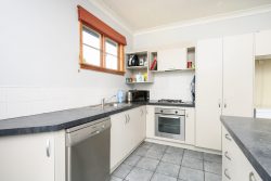 274 Albert Street Hokowhitu Palmerston North Manawatu / Whanganui 4410 New Zealand