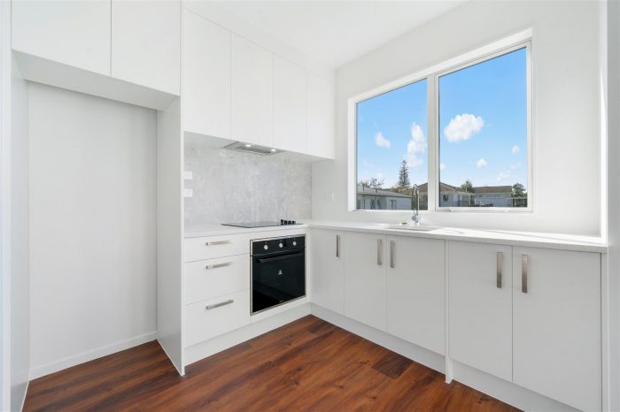 12B Caserta Place, Clover Park, Manukau City, Auckland 2023, New Zealand