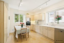 2/214 Oriental Parade, Oriental Bay, Wellington, 6011, New Zealand