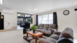 6C Oswald Place, Stratford, Taranaki, 4332, New Zealand