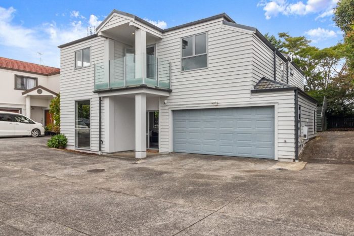 1/10 Lancing Road Sandringham Auckland City Auckland 1025 New Zealand