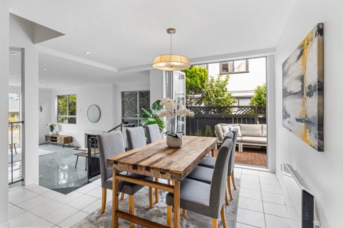 1/10 Lancing Road Sandringham Auckland City Auckland 1025 New Zealand