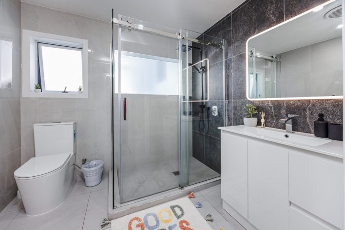 6 Lucas Place, Weymouth, Manukau City, Auckland, 2103, New Zealand