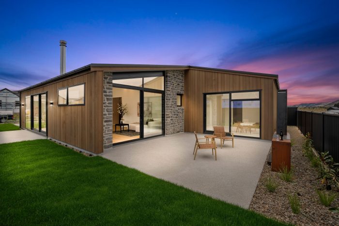 7 Mason Street, Wanaka, Otago, 9305, New Zealand
