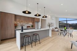 7 Mason Street, Wanaka, Otago, 9305, New Zealand