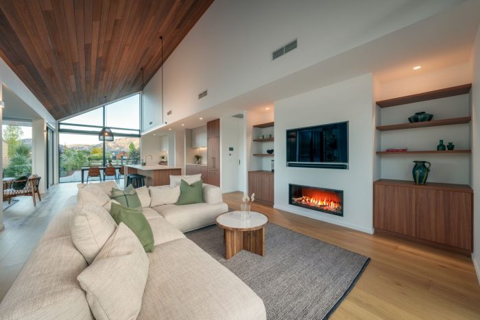 16 McCaw Mews, Wānaka, Otago, 9305, New Zealand
