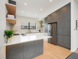 25 Perth Street, Windsor, Invercargill, Southland, 9810, New Zealand