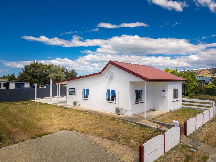 11 Studholme Street, Waimate, Canterbury, 7924, New Zealand