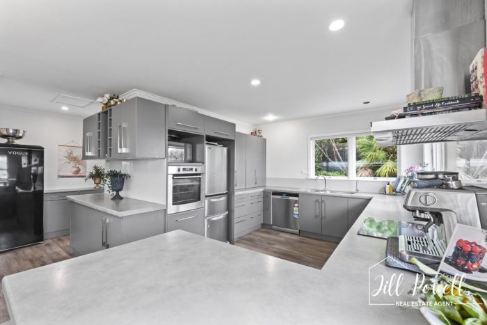 2 Bickerstaffe Road Maungaturoto Kaipara Northland 0520 New Zealand