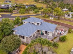 102 The Quay, Pauanui, Thames-Coromandel, Waikato 3579, New Zealand