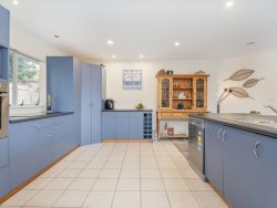 102 The Quay, Pauanui, Thames-Coromandel, Waikato 3579, New Zealand