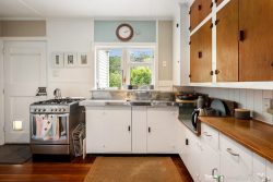 60 Allington Road, Karori, Wellington, 6012, New Zealand