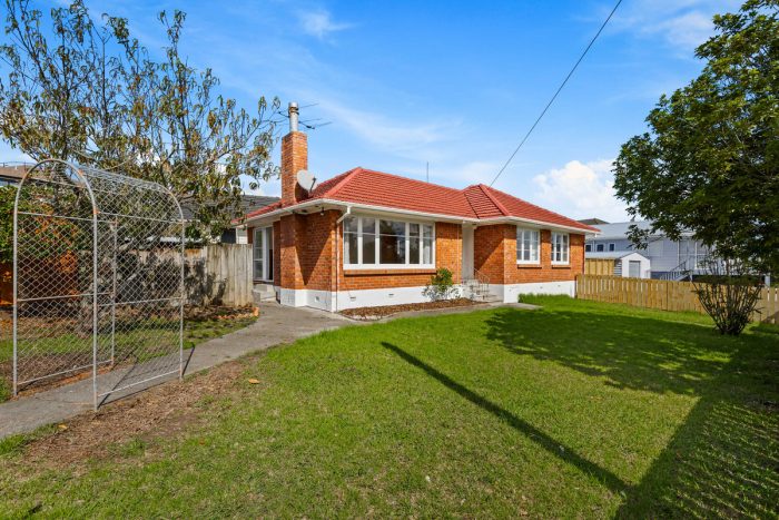 40 Vodanovich Road, Te Atatu South, Waitakere City, Auckland, 0610, New Zealand