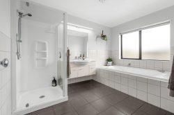 8 Westvale Lane, Te Kowhai, Waikato, 3288, New Zealand