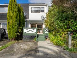 4A Makatote Grove, Churton Park, Wellington, 6037, New Zealand