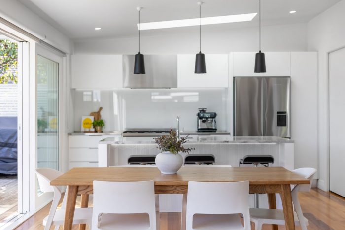 11A Wright Road, Point Chevalier, Auckland, 1022, New Zealand