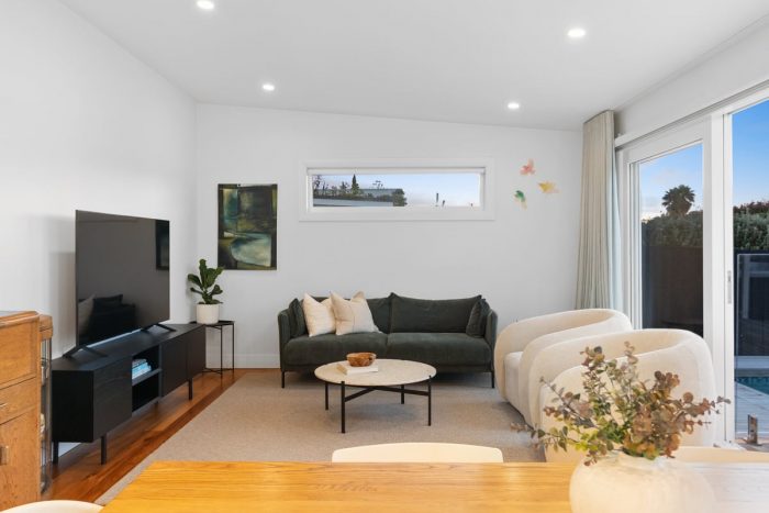 11A Wright Road, Point Chevalier, Auckland, 1022, New Zealand