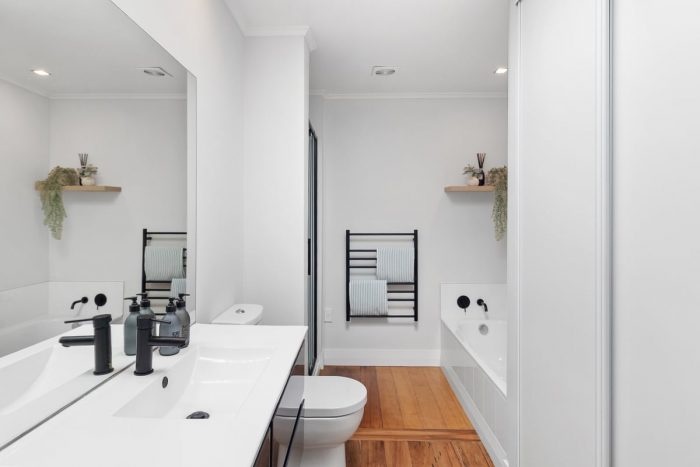 11A Wright Road, Point Chevalier, Auckland, 1022, New Zealand