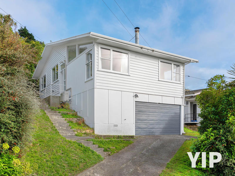 9 Alwyn Place, Newlands, Wellington, 6037, New Zealand