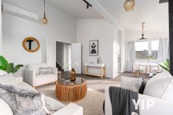 9 Alwyn Place, Newlands, Wellington, 6037, New Zealand