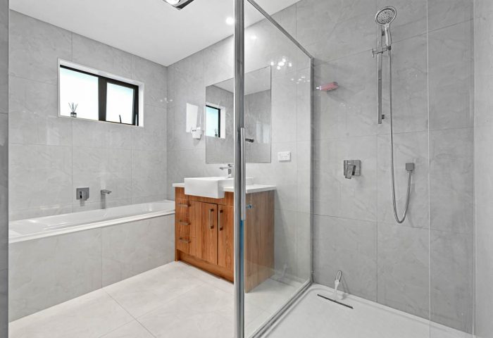 13 Amokura Avenue, Takanini, Papakura, Auckland, 2112, New Zealand