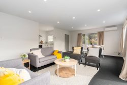 7B McLellan Street, Tawa, Wellington, 5028, New Zealand