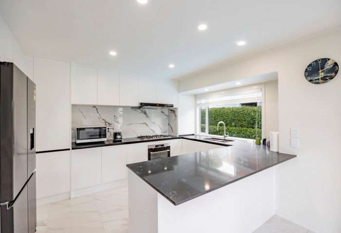 2 Bragato Place, Chatswood, North Shore City, Auckland, 0626, New Zealand