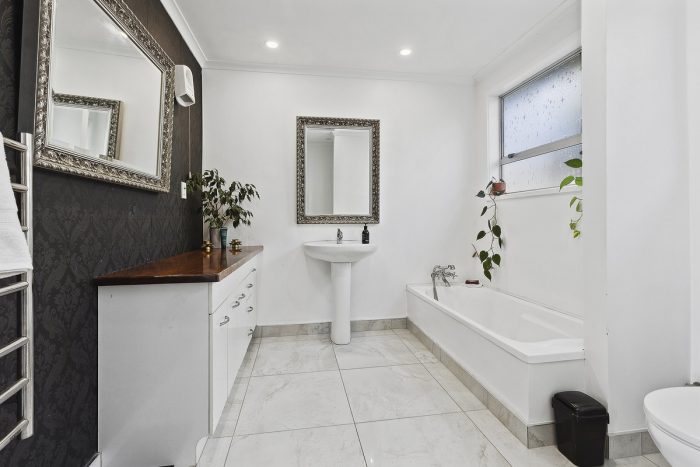 15 Brora Crescent, Papakowhai, Porirua, Wellington, 5024, New Zealand