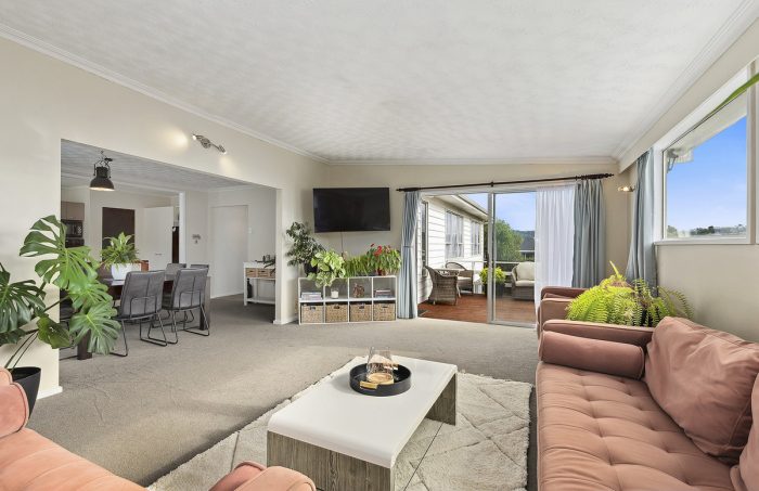 15 Brora Crescent, Papakowhai, Porirua, Wellington, 5024, New Zealand