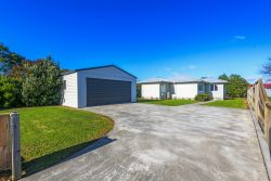 2 Charles Street, Feilding, Manawatu, Manawatu / Whanganui, 4702, New Zealand