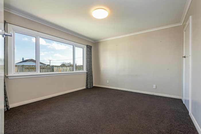 2 Charles Street, Feilding, Manawatu, Manawatu / Whanganui, 4702, New Zealand