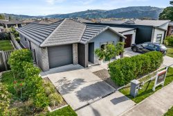 9 Pattullo Crescent, Wallaceville, Upper Hutt, Wellington, 5018, New Zealand