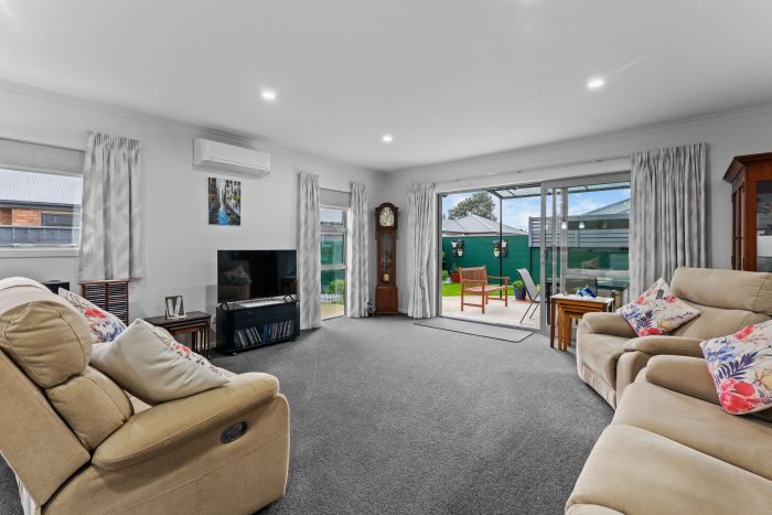 75 Denbigh Street, Feilding, Manawatu, Manawatu / Whanganui, 4702, New Zealand
