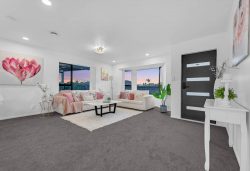 8 Glen Osborne Terrace, Flat Bush, Manukau City, Auckland, 2019, New Zealand