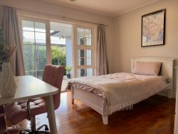 84 Parr Terrace, Castor Bay, North Shore City, Auckland, 0620, New Zealand