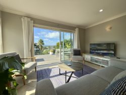 84 Parr Terrace, Castor Bay, North Shore City, Auckland, 0620, New Zealand