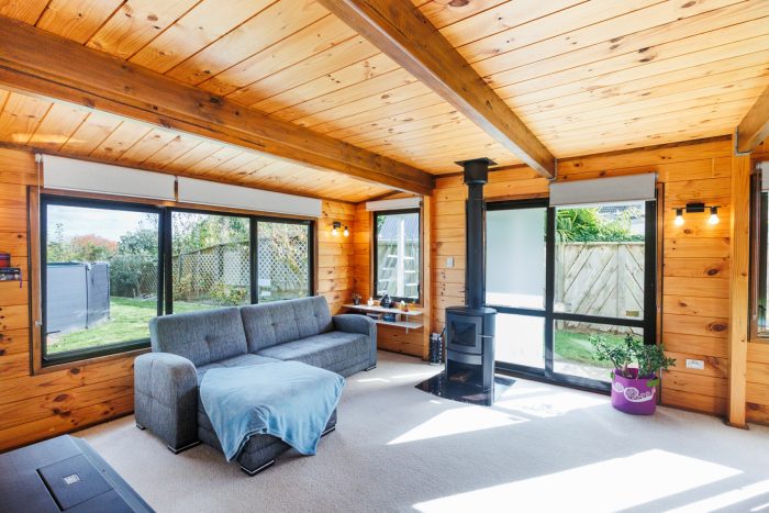 21 Heathcote Place, Fitzherbert, Palmerston North, Manawatu / Whanganui, 4410, New Zealand