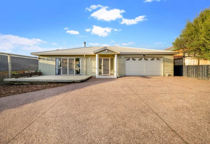 52 Hetherington Road, Ranui, Waitakere City, Auckland, 0612, New Zealand