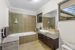 42 Hungry Creek Road, Puhoi, Rodney, Auckland, 0983, New Zealand