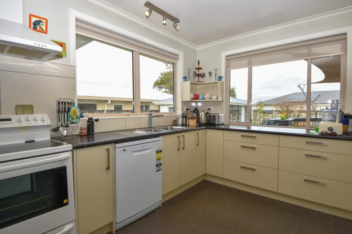 240 High Street North, Carterton, Wellington, 5713, New Zealand