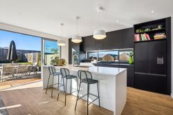 7 Kyeburn Street, Wanaka, Otago, 9305, New Zealand