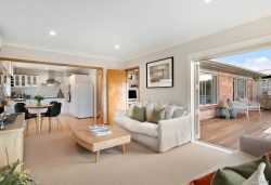 11 Laurelwood Avenue, Pukekohe, Franklin, Auckland, 2120, New Zealand