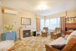 51 Leicester Street, Cannons Creek, Porirua, Wellington, 5024, New Zealand