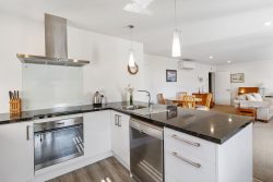 2/253 Otipua Road, Highfield, Timaru, Canterbury, 7910, New Zealand